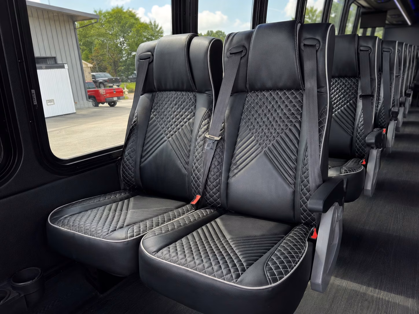antioch charter buses linking east bay government and military hubs