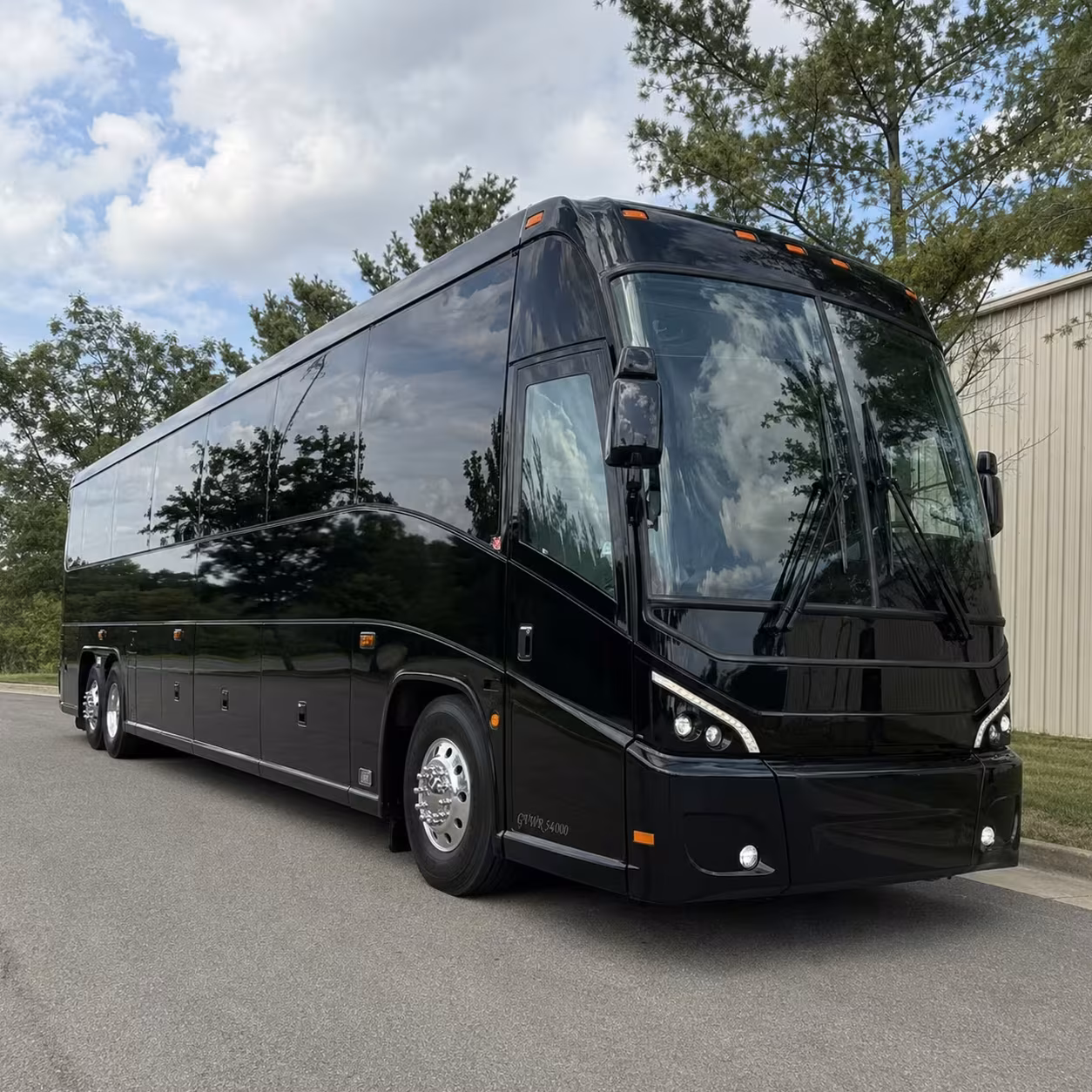 construction and industrial worker shuttle buses in antioch