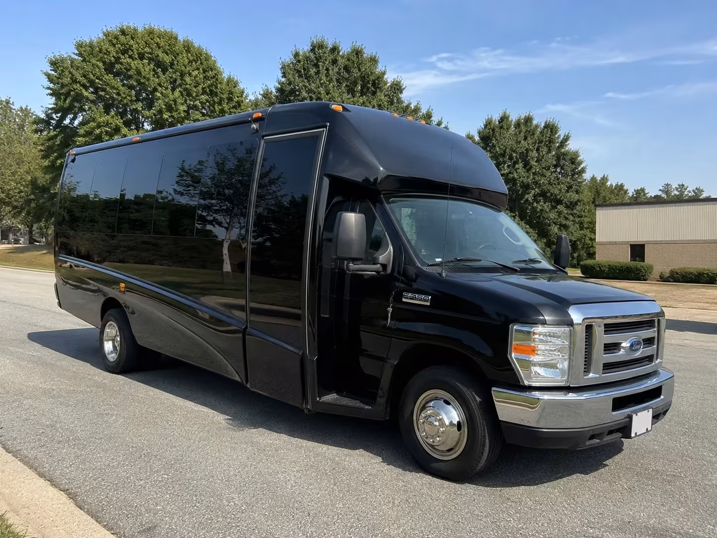minibus and charter bus rentals sized to your antioch workforce