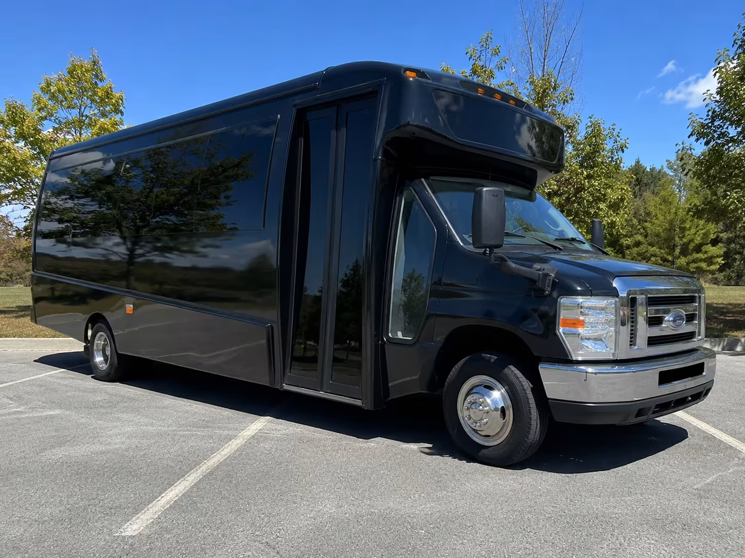 youth group and ministry retreat minibus rentals from antioch