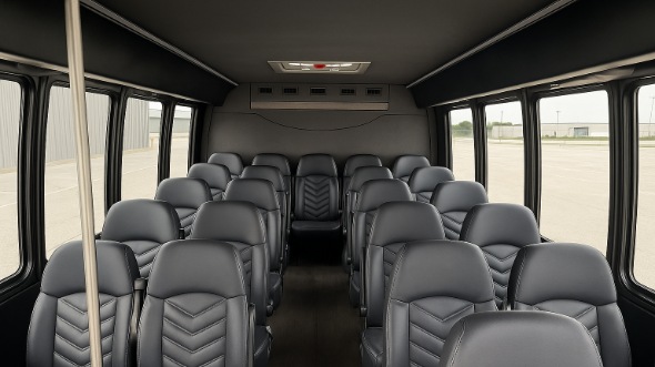 antioch 25 passenger minibus rental